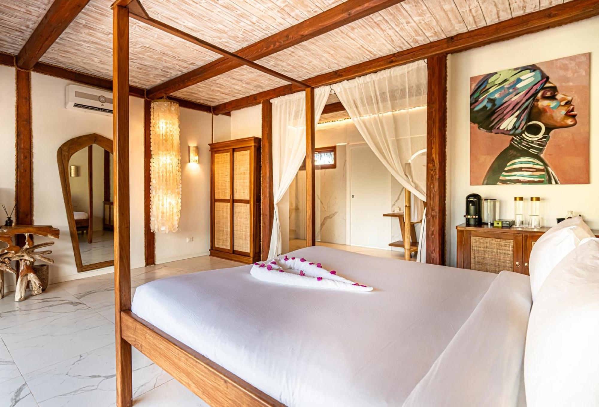 Sensations Eco-Chic Hotel Pwani Mchangani Exterior photo